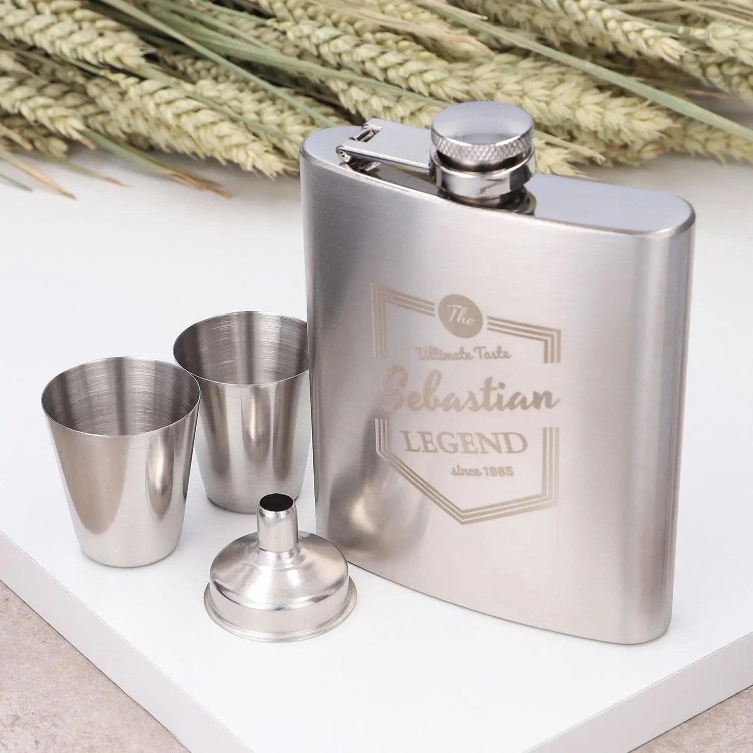 Flachmann Set mit Gravur und 2 Bechern 200 ml - personalisiertes Geschenk in Geschenkbox