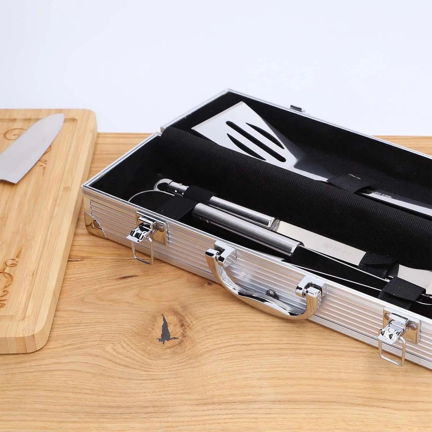 Grillkoffer mit Gravur