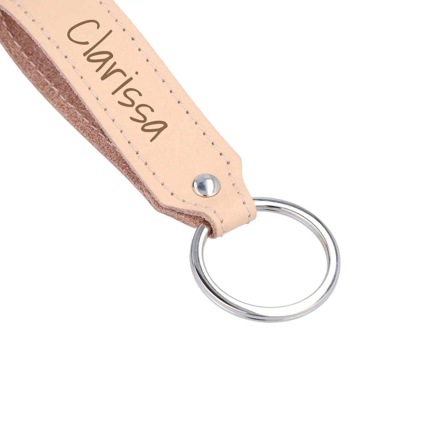 Schlüsselanhänger aus Leder mit Gravur "Creme" - personalisiert