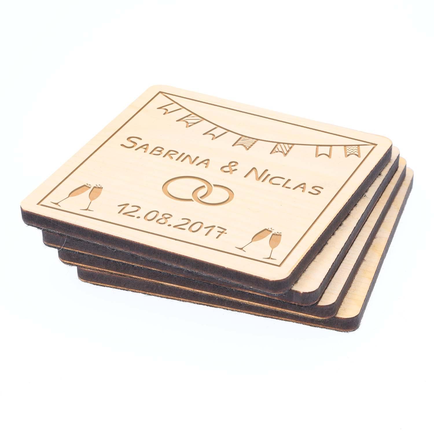 Holz Untersetzer-Set aus Zirbe mit Gravur - 4-teilig personalisiert