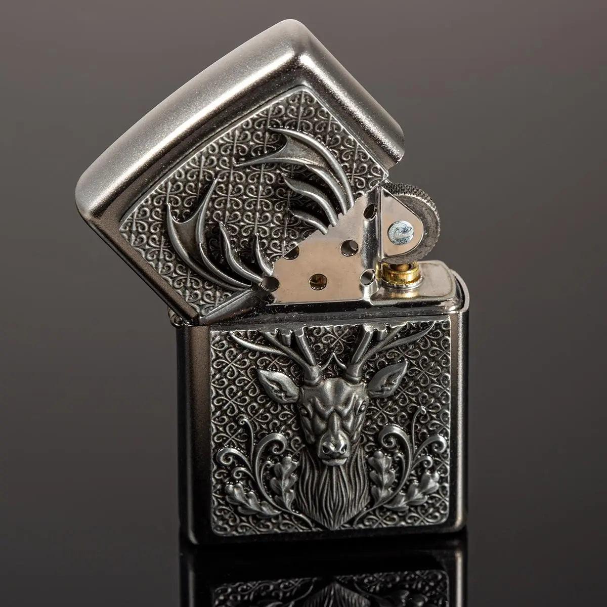 Premium Zippo Hirsch mit Gravur - originales windfestes Benzinfeuerzeug