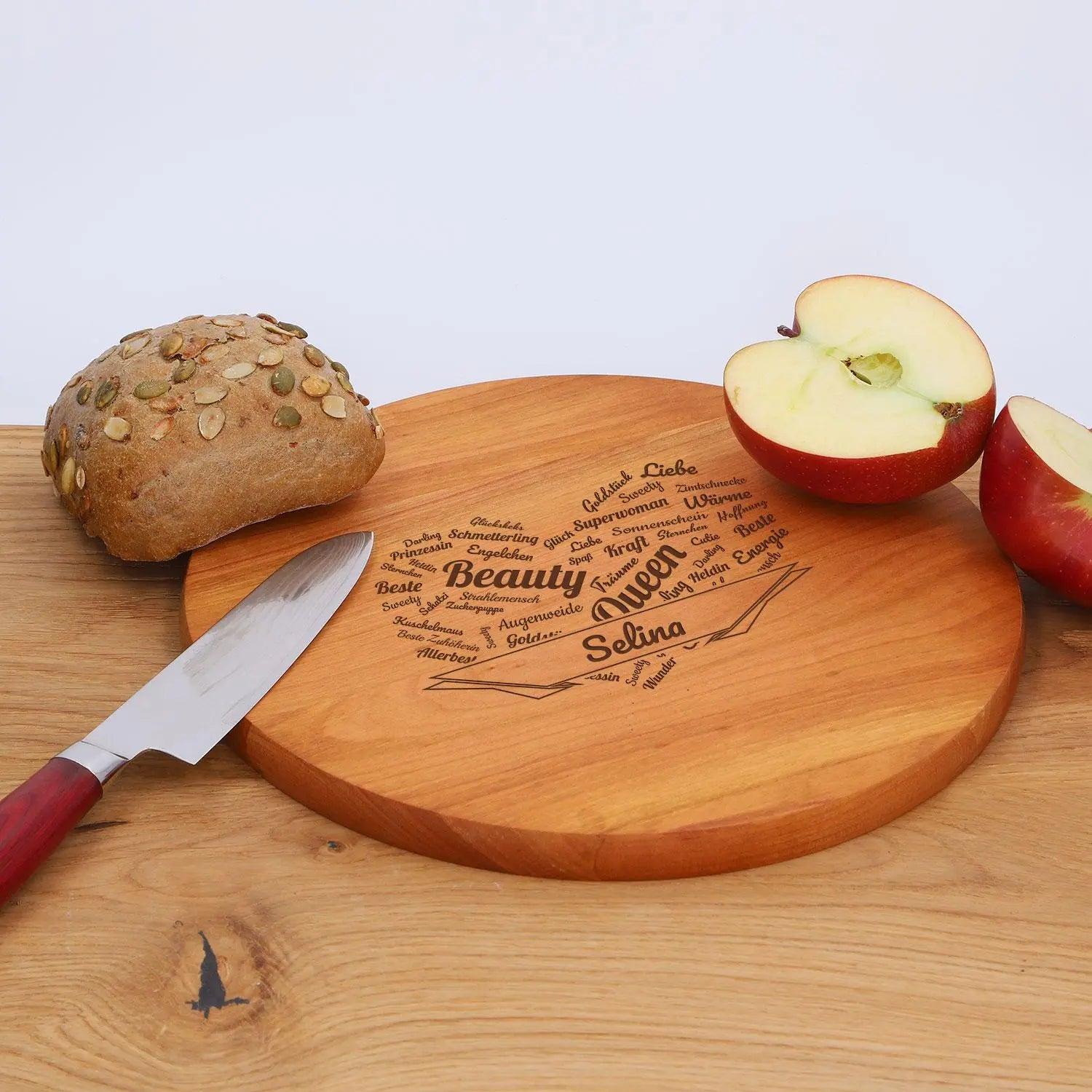 Rundes Schneidebrett mit Gravur aus Kirsche "Small"