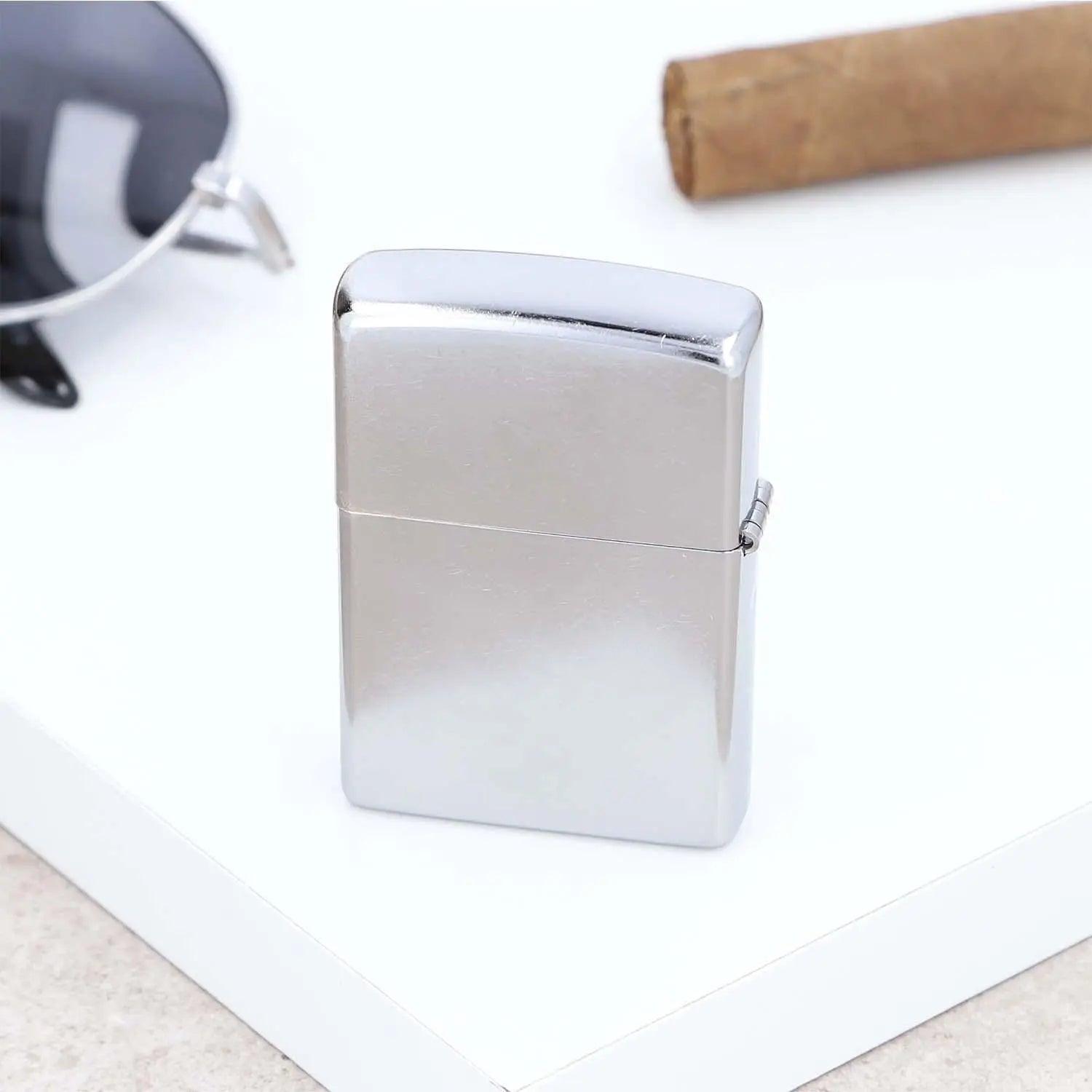 Zippo Street Chrome mit Gravur - originales windfestes Benzinfeuerzeug