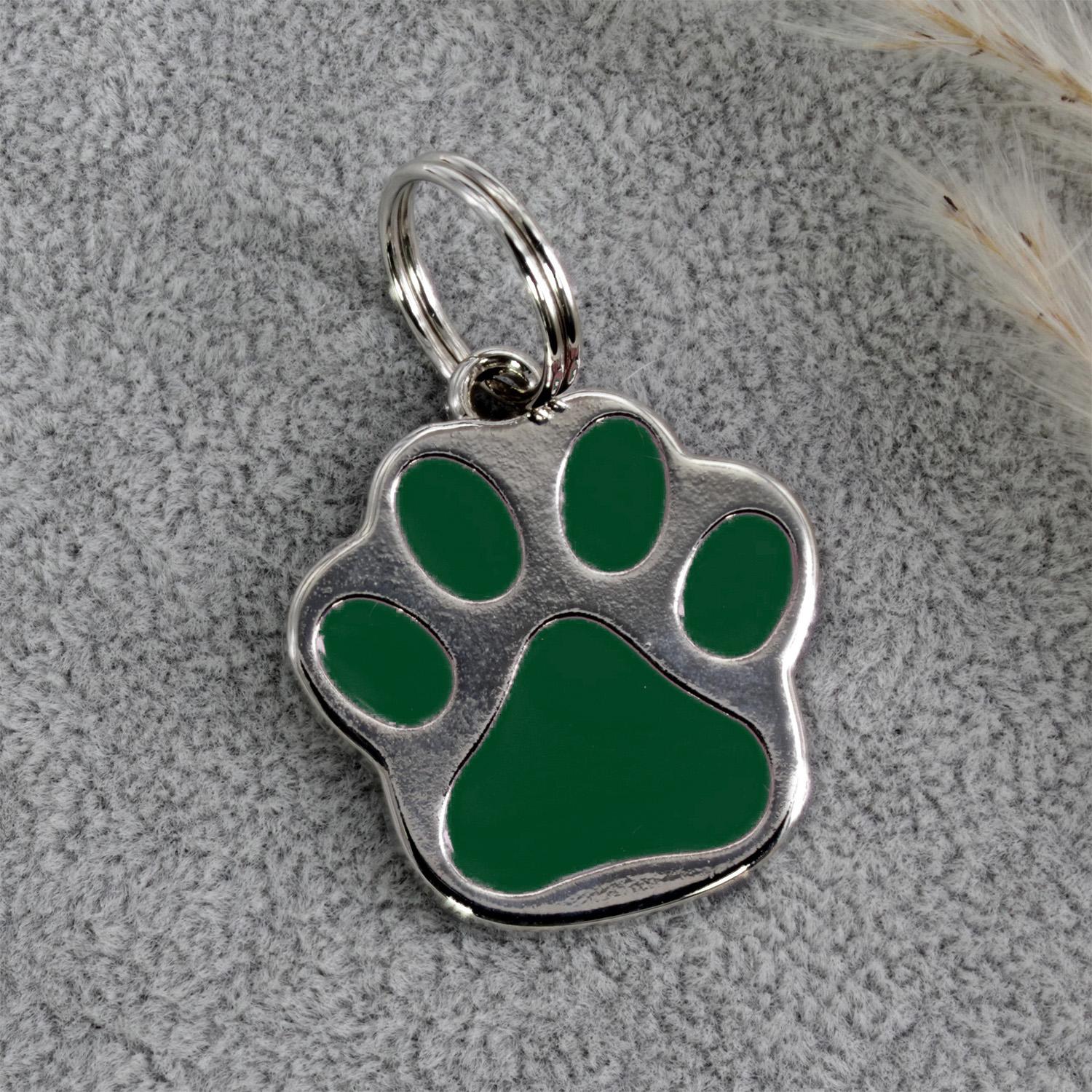 Hundemarke Pfote mit Gravur in Grün - personalisierte Tiermarke