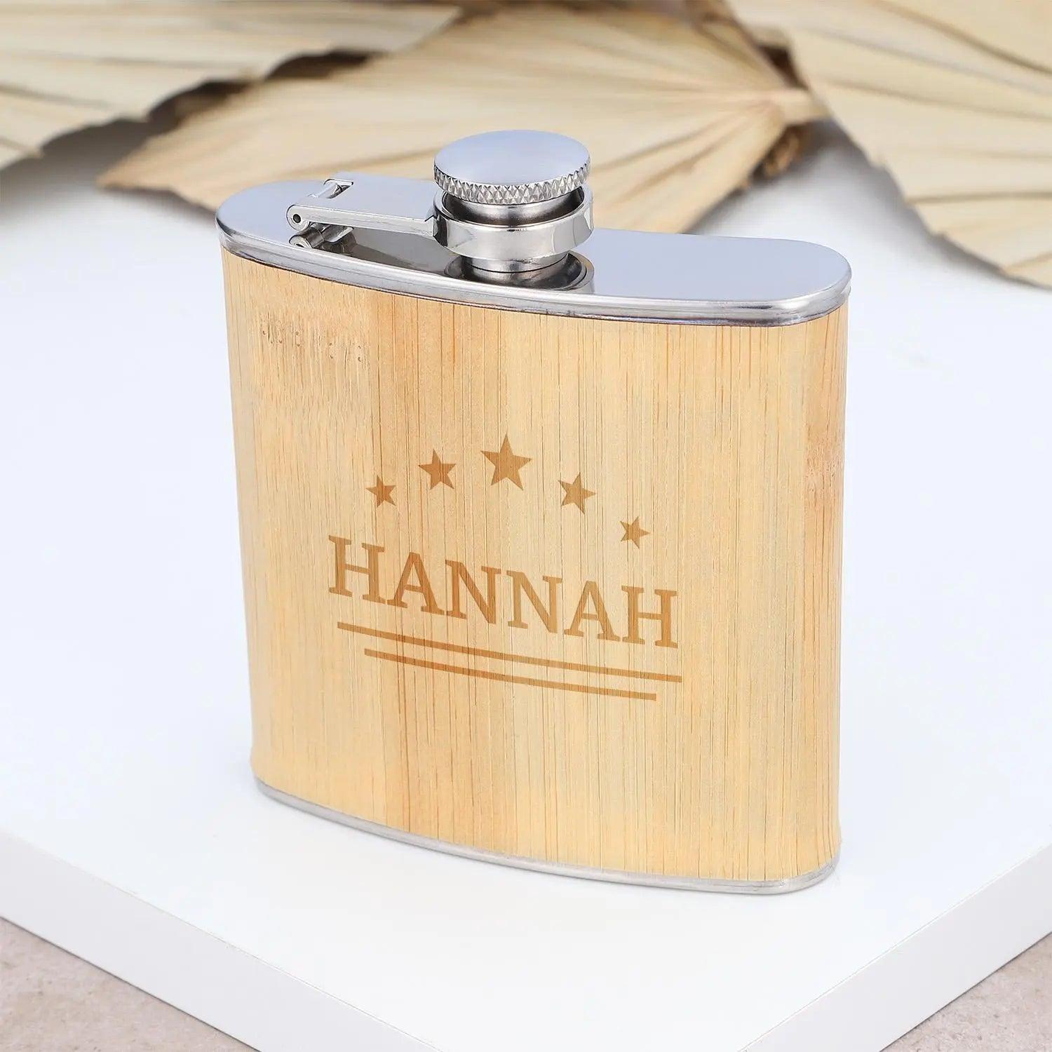 Flachmann aus Edelstahl mit Holzoptik und Gravur 200 ml - personalisiertes Geschenk für Männer und Genießer