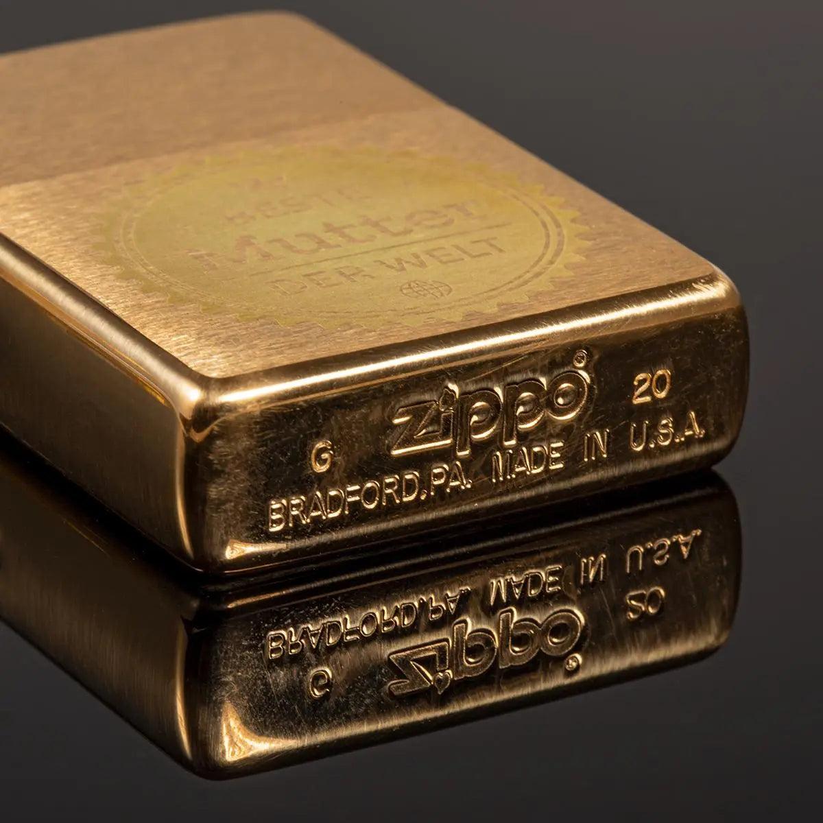 Zippo Brass Brushed Gold mit Gravur - originales windfestes Benzinfeuerzeug