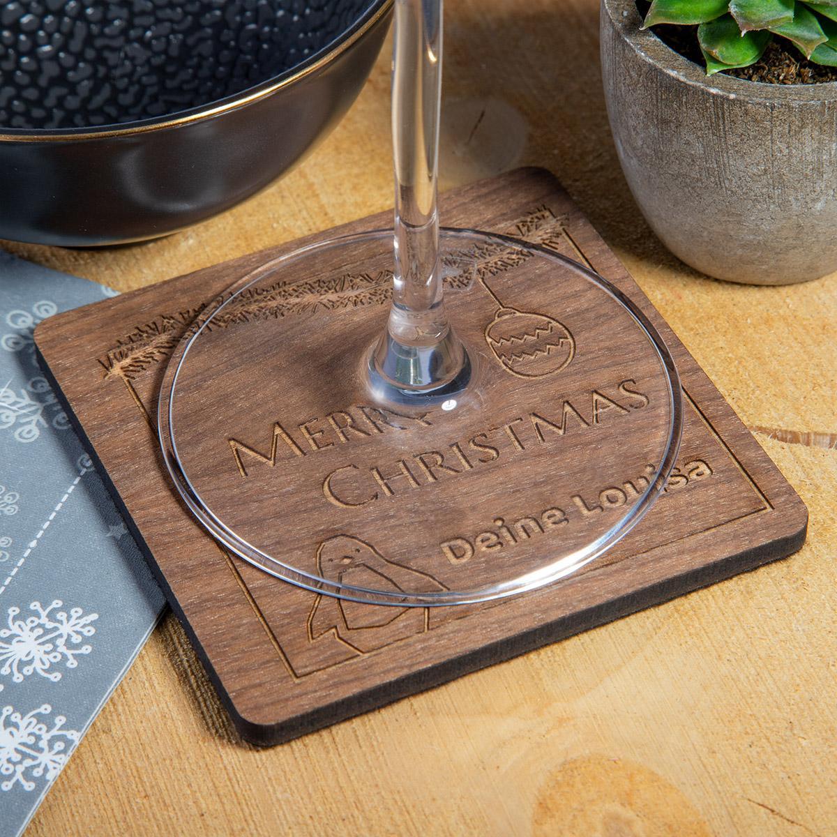 Holz Untersetzer-Set aus Nussbaum mit Gravur - 4-teilig personalisiert