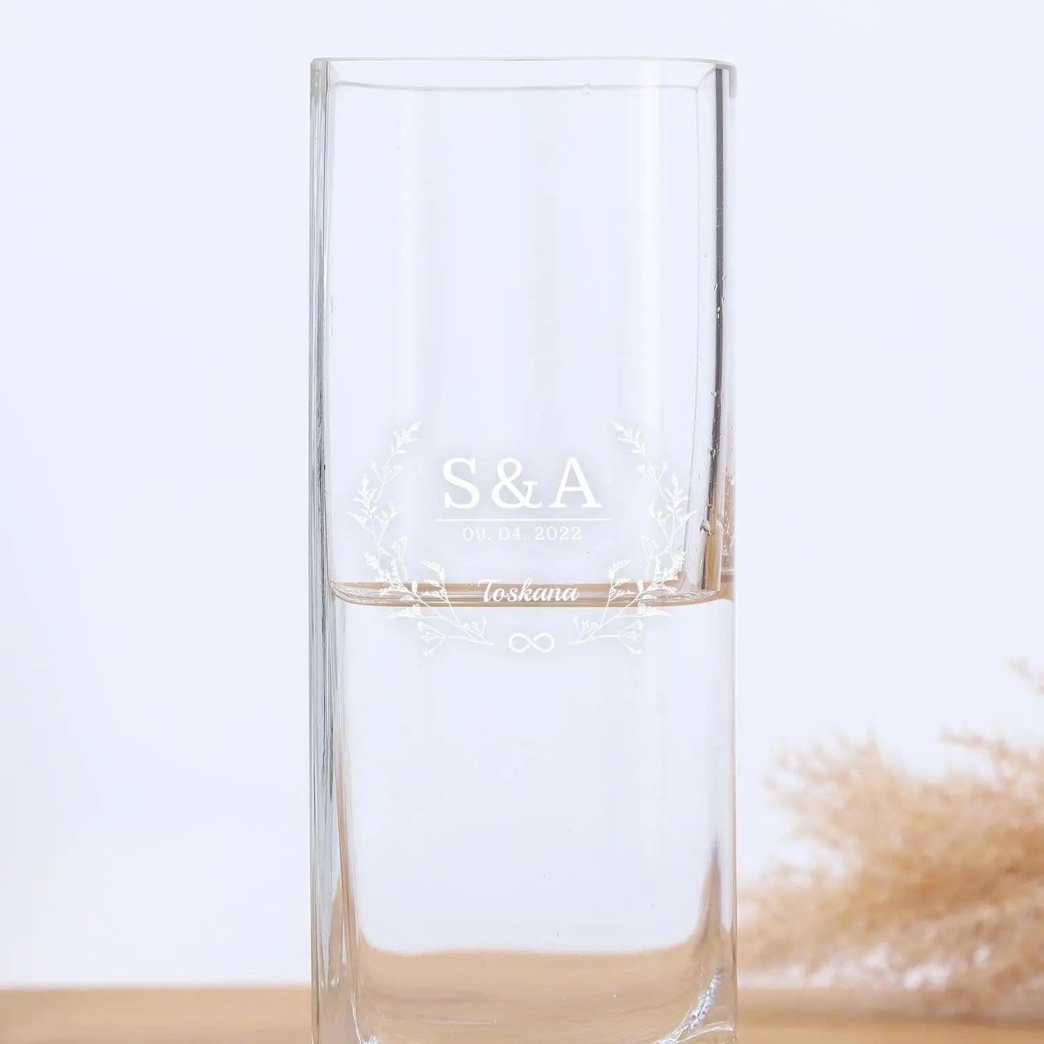 LEONARDO Vase mit Gravur Lucca 20 cm - dekorative Glasvase als Geschenkidee