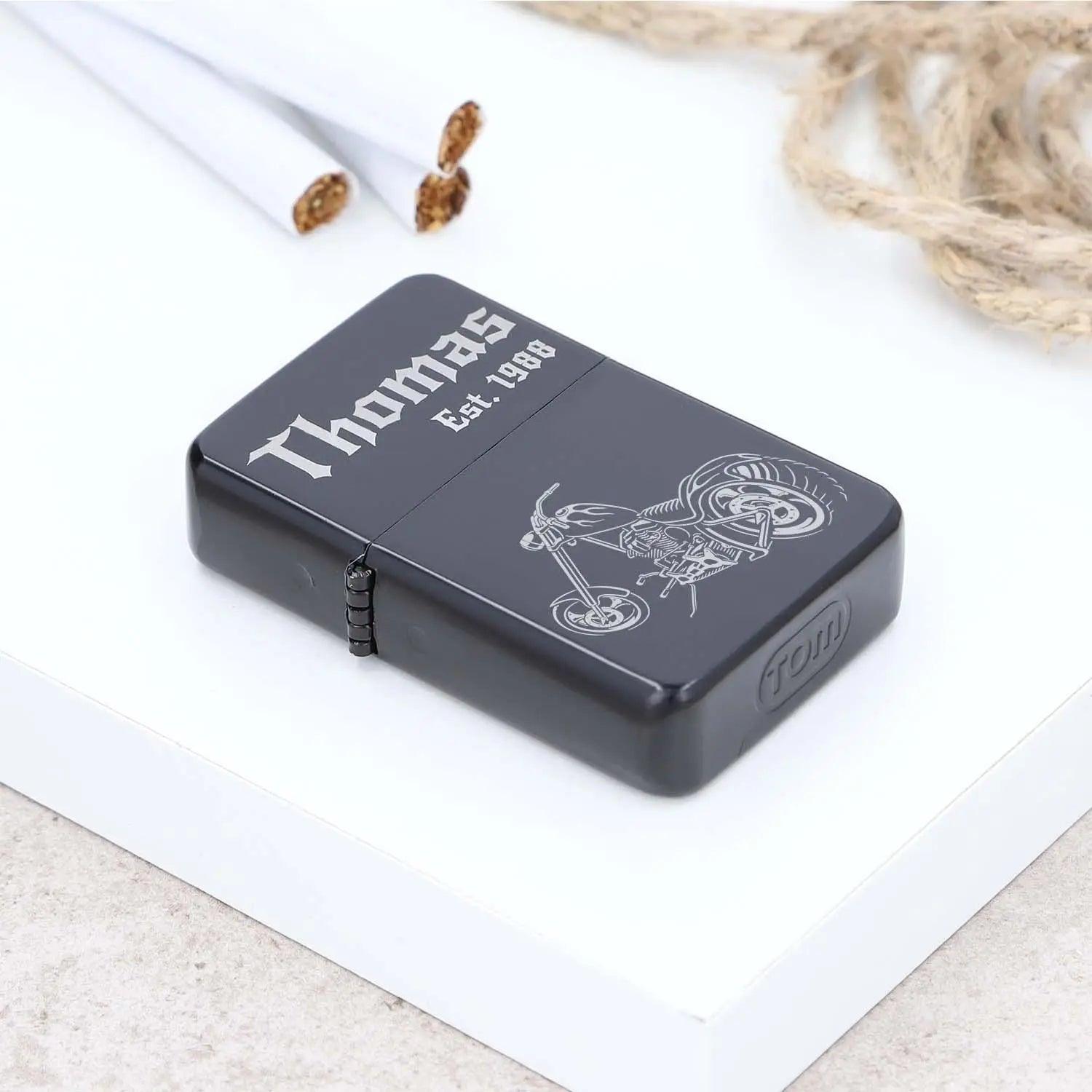 Benzin Feuerzeug mit Gravur Texas - schwarzes Metall Feuerzeug zum Nachfüllen