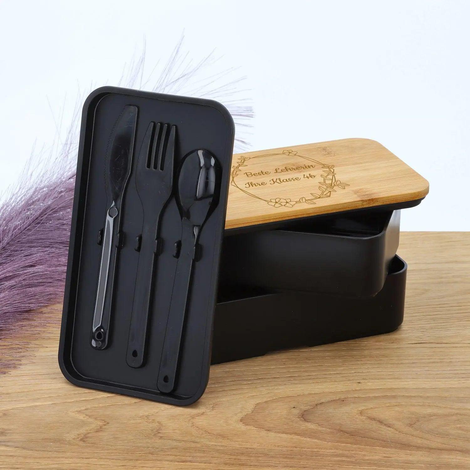 Lunchbox mit zwei Ebenen und Besteckset mit Gravur