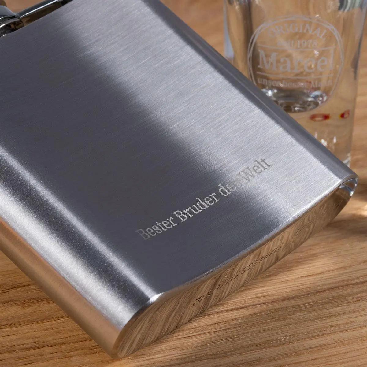 Flachmann mit Gravur 150 ml aus Edelstahl - personalisiertes Geschenk für Männer, Freunde und Kollegen