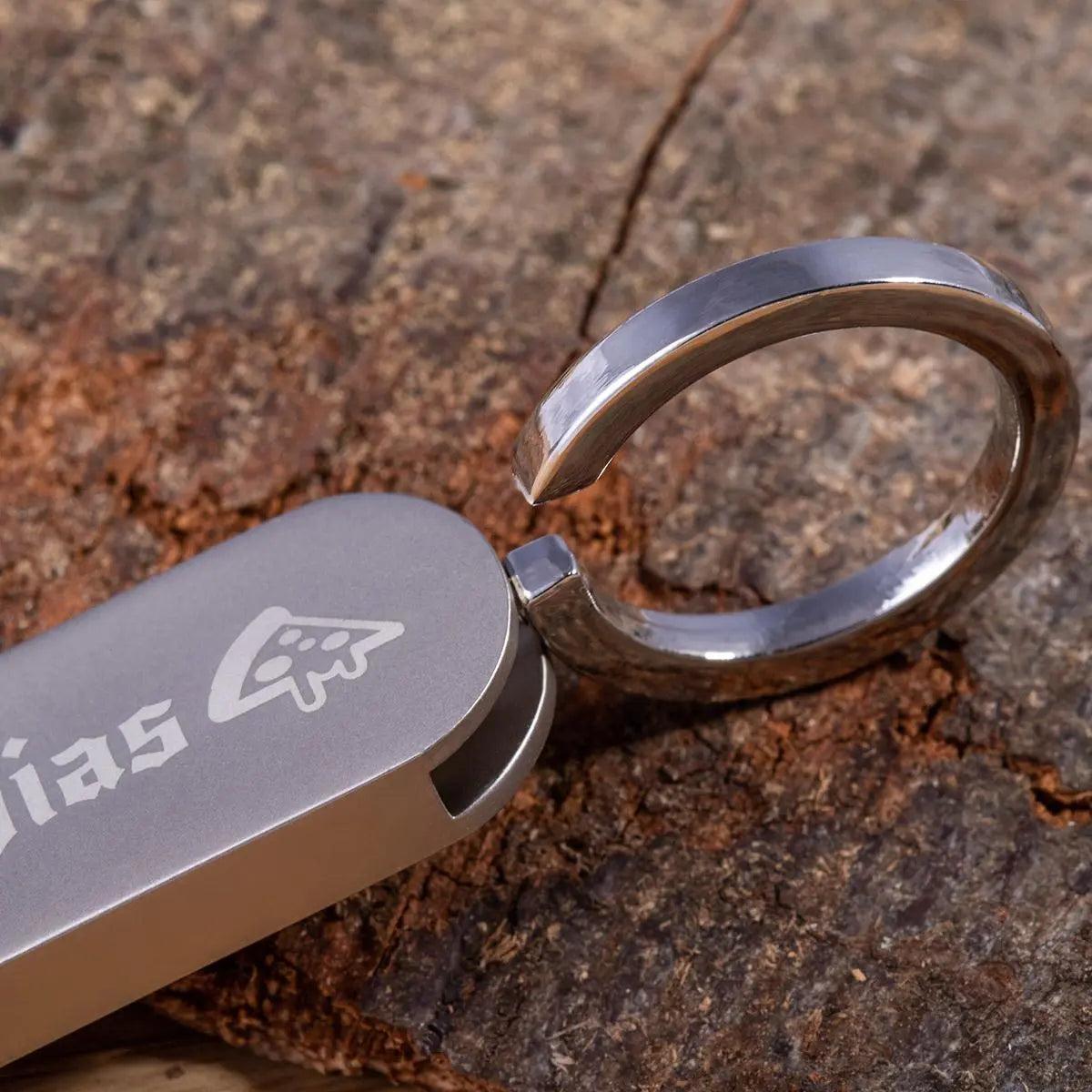 Ovaler Schlüsselanhänger mit Gravur "Verona" - personalisiert