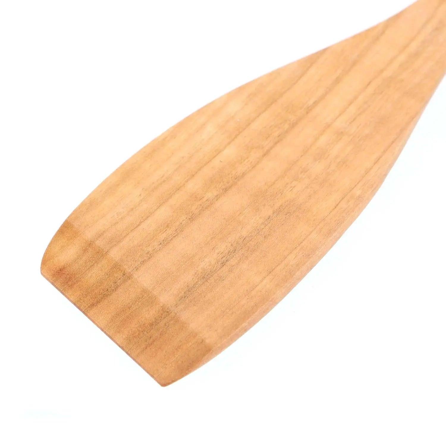 Pfannenwender mit Gravur aus Kirsche