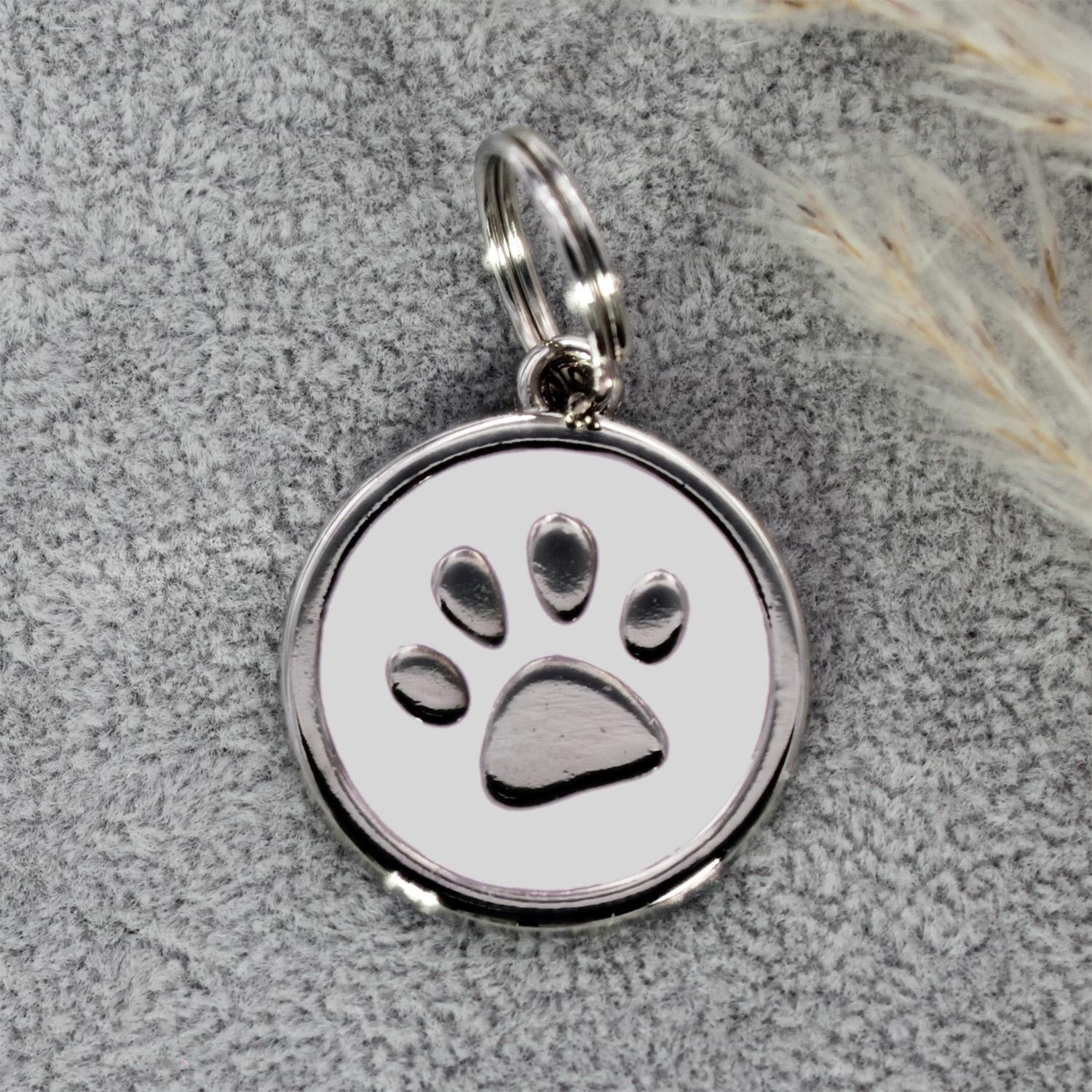 Hundemarke rund mit Gravur in Weiß - personalisierte Tiermarke