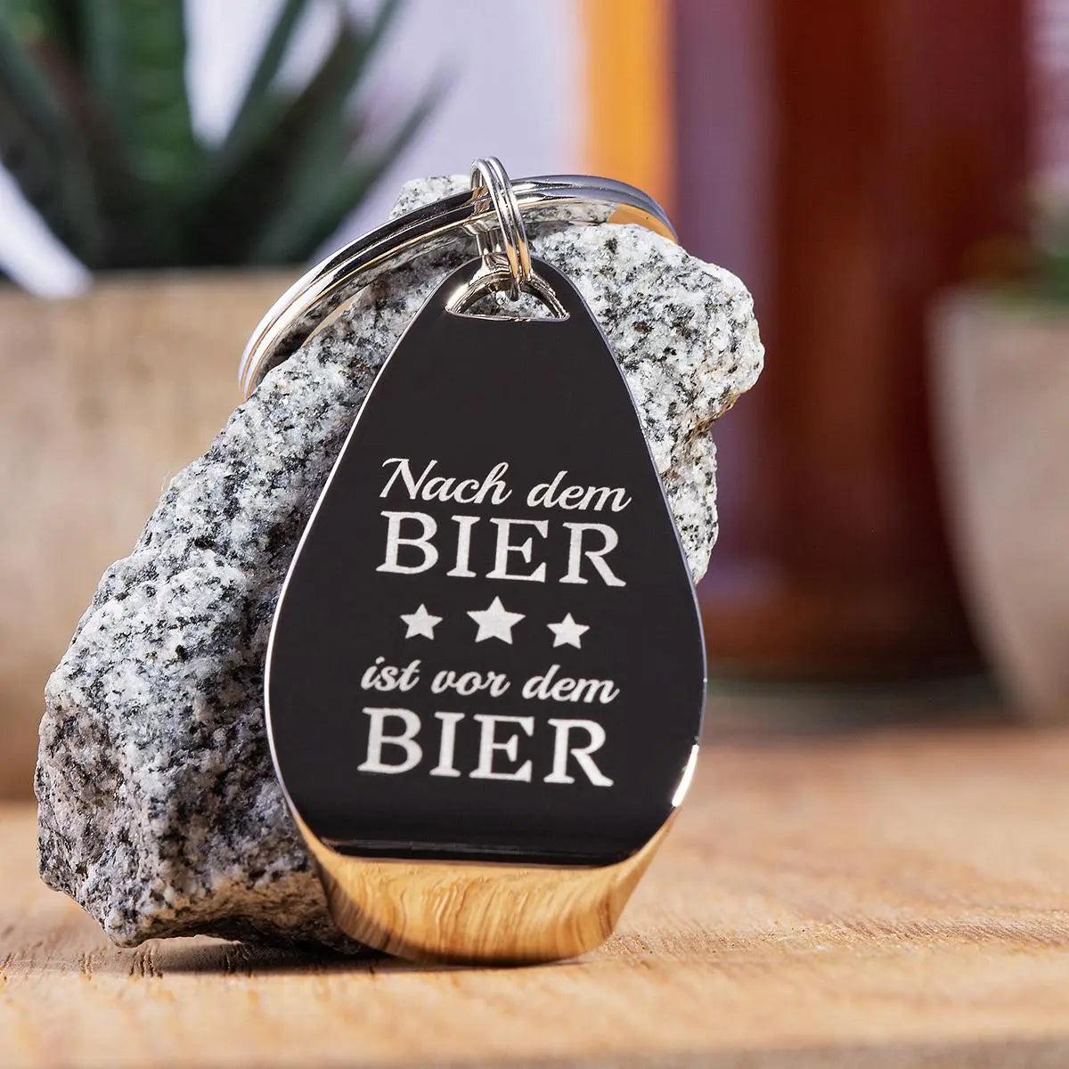 Schlüsselanhänger mit Flaschenöffner und Gravur "Munich" - personalisiert