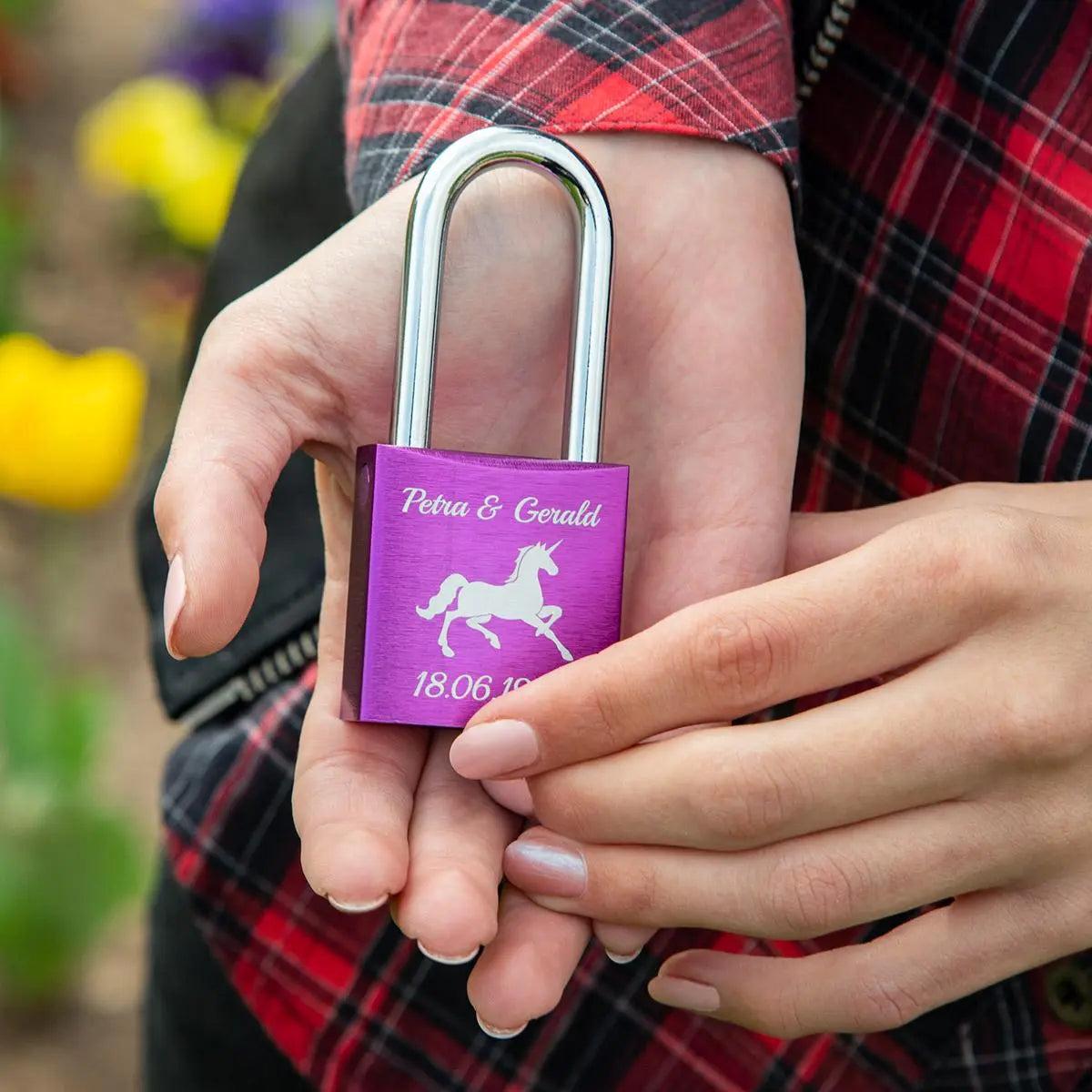 Liebesschloss Violett mit Gravur